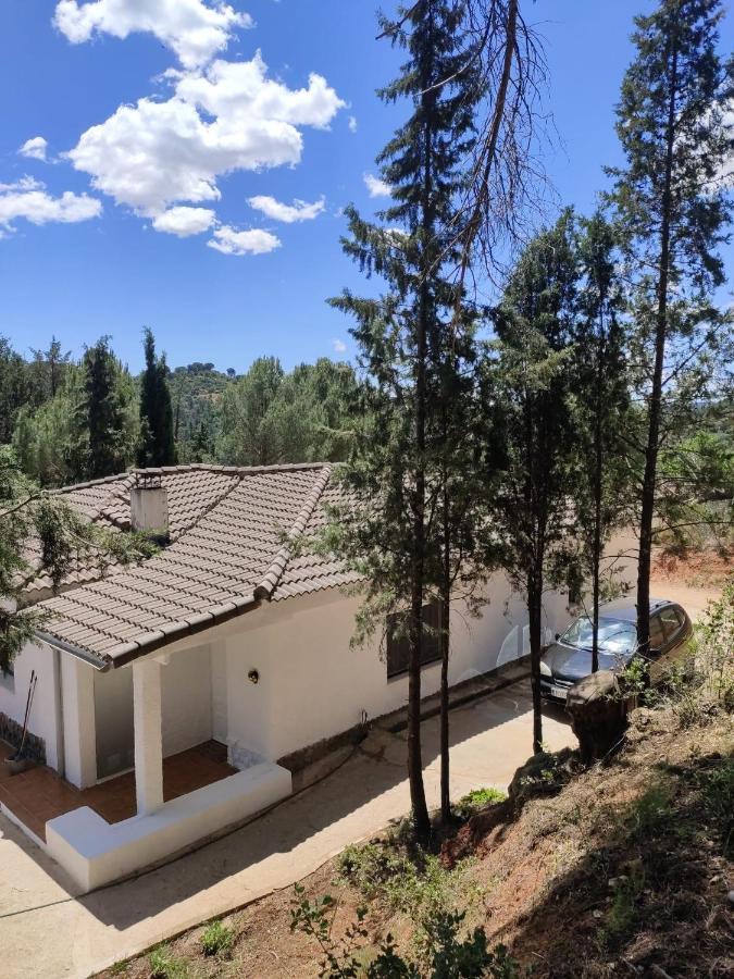Bonita Casa Blanca En El Bosque. Villa กอร์โดบา ภายนอก รูปภาพ